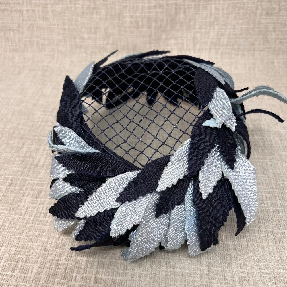 N/A vintage leaf